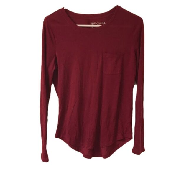 🐪 Red Camel Long Sleeve Tee - Picture 1 of 5